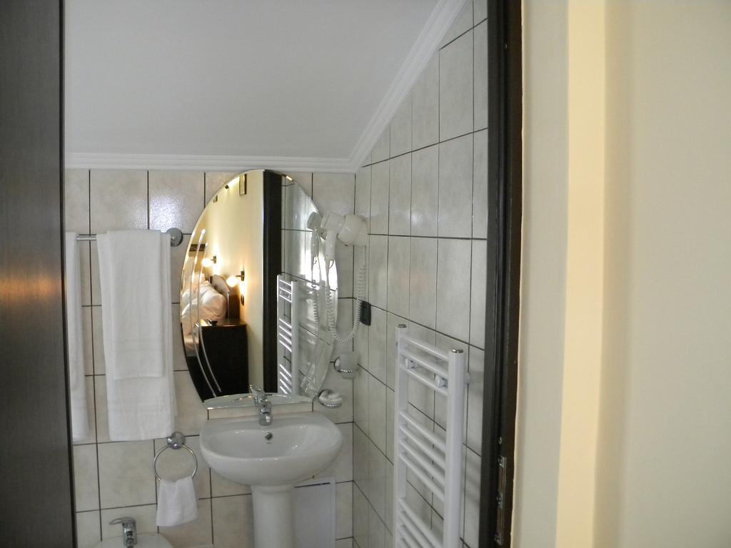 Pensiunea Mason'S Risnov Room photo